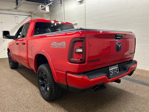 Flame Red Clearcoat 2025 RAM 1500 Big Horn/Lone Star