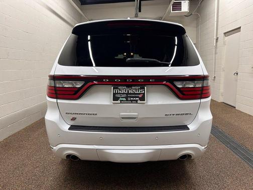 White Knuckle Clearcoat 2022 Dodge Durango Citadel