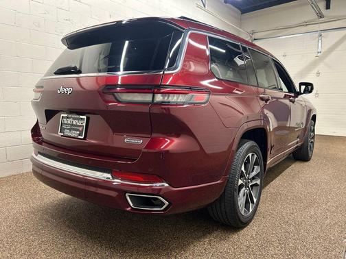 Velvet Red Pearlcoat 2023 Jeep Grand Cherokee L Overland