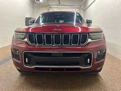 Velvet Red Pearlcoat 2023 Jeep Grand Cherokee L Overland