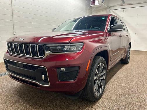 Velvet Red Pearlcoat 2023 Jeep Grand Cherokee L Overland