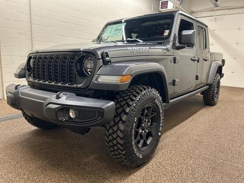 2026 Jeep Gladiator Sport
