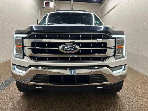 White Metallic 2021 Ford F-150 Lariat