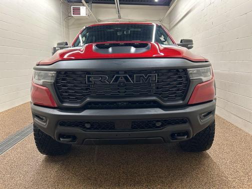 Molten Red Pearlcoat 2026 RAM 1500 RHO