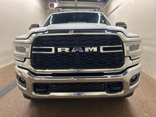 2022 RAM 3500 Tradesman