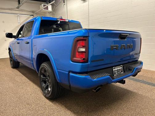 Hydro Blue Pearlcoat 2026 RAM 1500 Big Horn/Lone Star