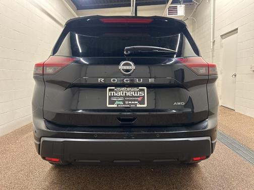 2024 Nissan Rogue S