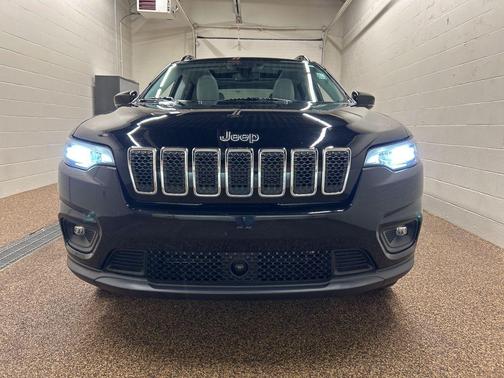 2022 Jeep Cherokee Latitude Lux
