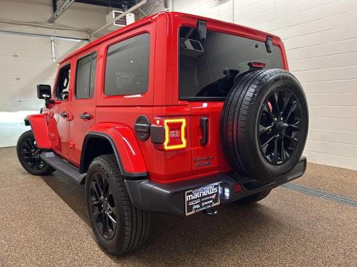 2025 Jeep Wrangler 4xe Sahara