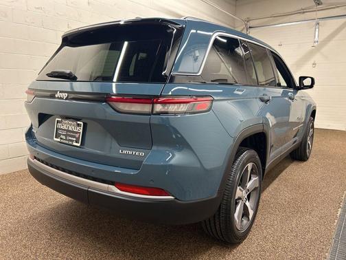 Steel Blue 2026 Jeep Grand Cherokee Limited