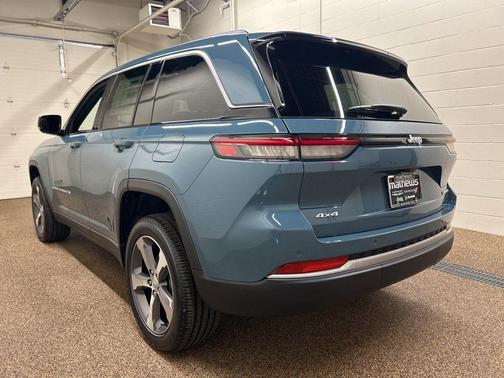 Steel Blue 2026 Jeep Grand Cherokee Limited