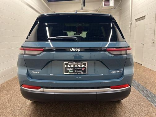 Steel Blue 2026 Jeep Grand Cherokee Limited