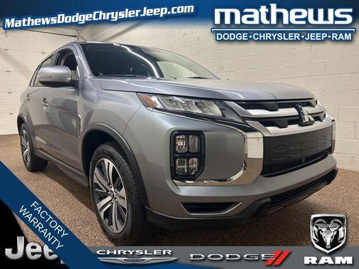 Gray 2025 Mitsubishi Outlander Sport 2.0 SE