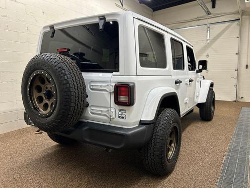 Bright White Clearcoat 2026 Jeep Wrangler Sport