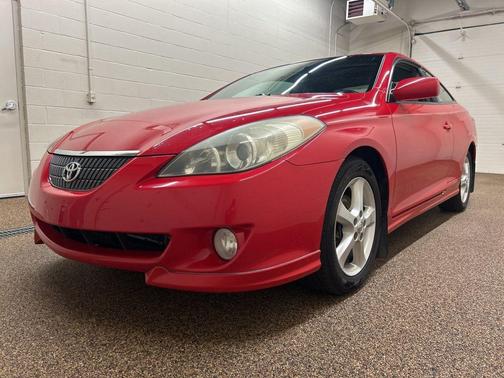 Absolutely Red 2004 Toyota Camry Solara SE V6