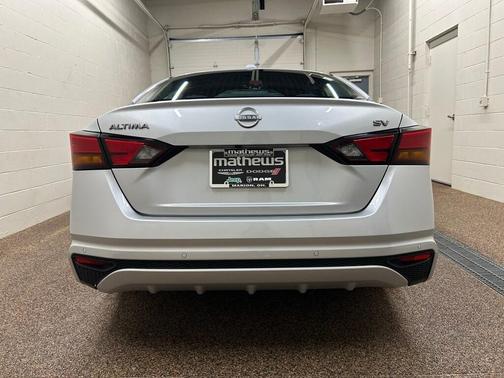 2023 Nissan Altima 2.5 SV