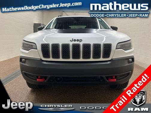 2022 Jeep Cherokee Trailhawk