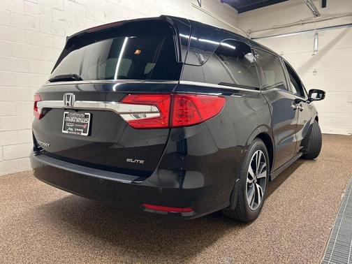 2019 Honda Odyssey Elite