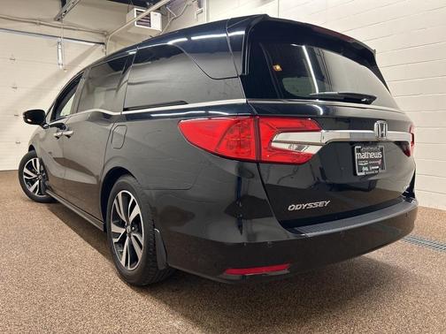 2019 Honda Odyssey Elite