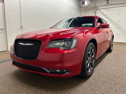 Redline 3 Coat Pearl 2015 Chrysler 300 S
