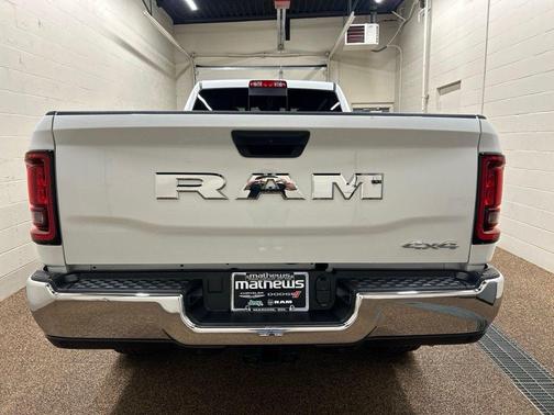 Bright White Clearcoat 2026 RAM 2500 Tradesman