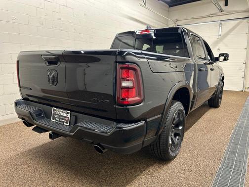 Diamond Black 2026 RAM 1500 Big Horn/Lone Star