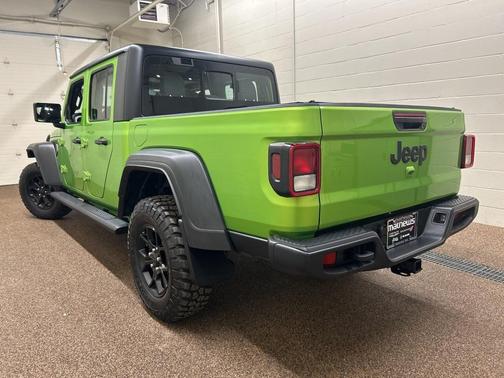 2025 Jeep Gladiator Sport