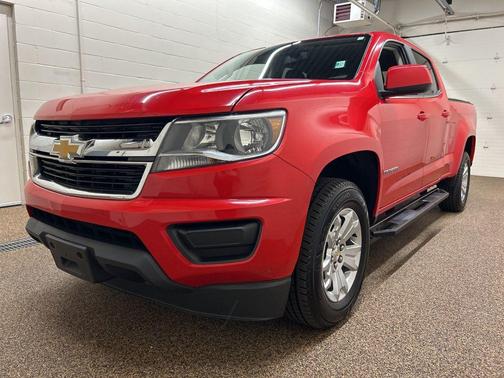 Red 2020 Chevrolet Colorado LT