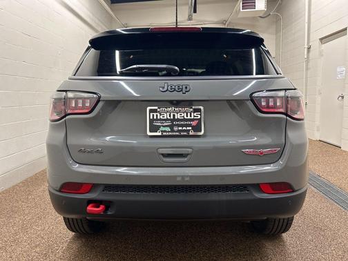 2021 Jeep Compass Trailhawk