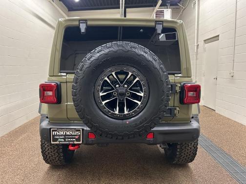 2025 Jeep Wrangler Rubicon