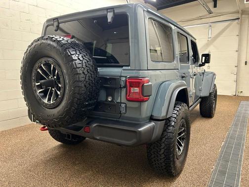 Anvil Clearcoat 2026 Jeep Wrangler Rubicon