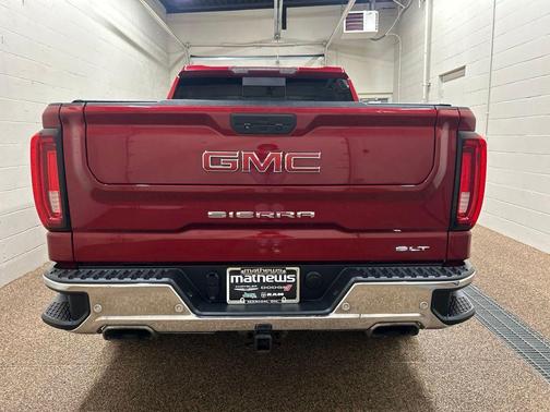 Red Quartz Tintcoat 2019 GMC Sierra 1500 SLT