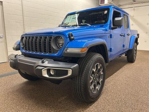 Hydro Blue Pearlcoat 2026 Jeep Gladiator Sport