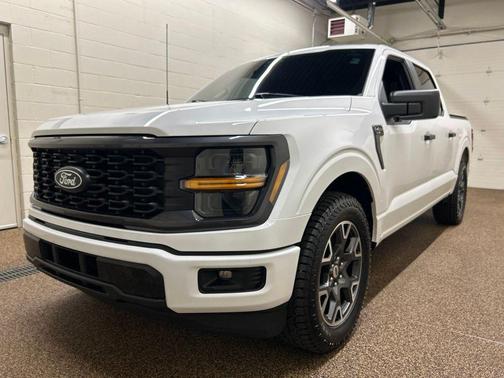 Oxford White 2024 Ford F-150 STX