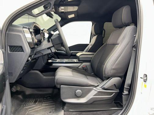 Oxford White 2024 Ford F-150 STX