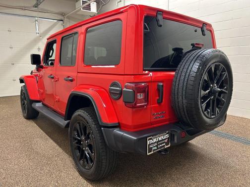 Firecracker Red Clearcoat 2025 Jeep Wrangler 4xe Sahara