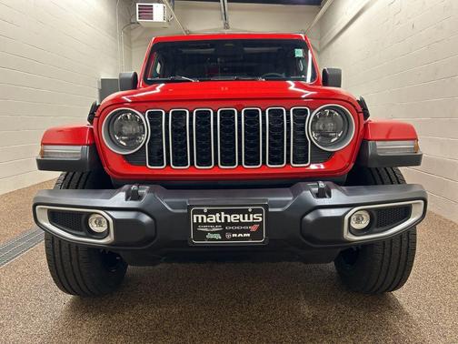 Firecracker Red Clearcoat 2025 Jeep Wrangler 4xe Sahara