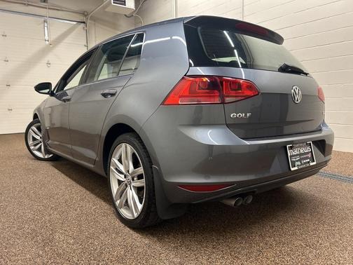 2015 Volkswagen Golf TDI SEL 4-Door