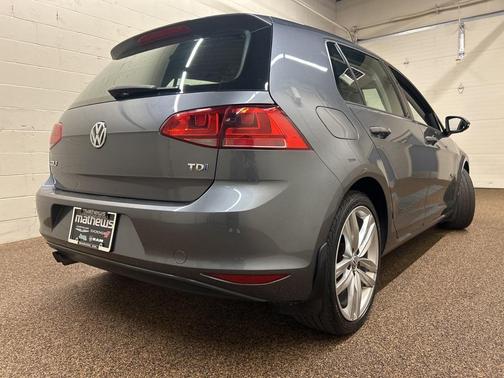 2015 Volkswagen Golf TDI SEL 4-Door