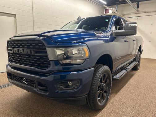 Patriot Blue Pearlcoat 2024 RAM 2500 Big Horn