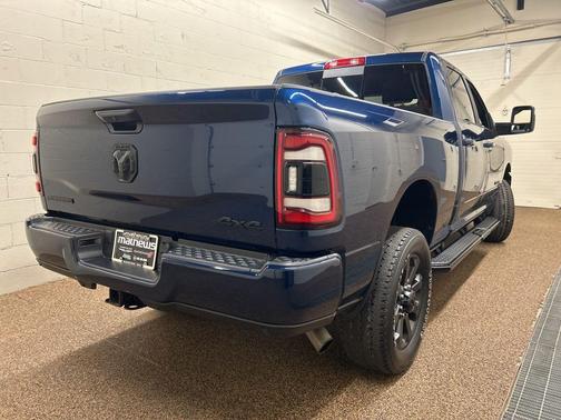 Patriot Blue Pearlcoat 2024 RAM 2500 Big Horn