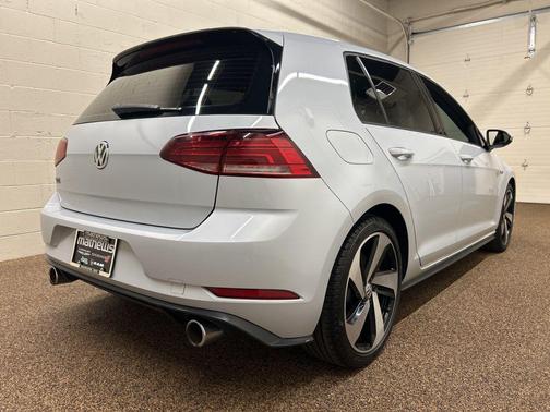 White Silver Metallic 2020 Volkswagen Golf GTI 2.0T SE