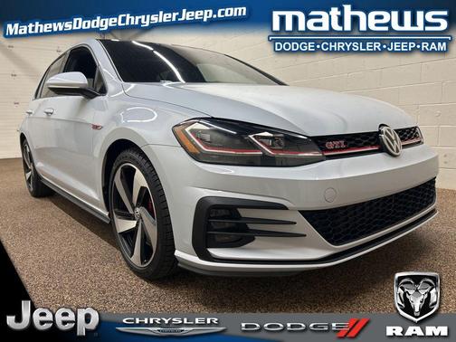 White Silver Metallic 2020 Volkswagen Golf GTI 2.0T SE