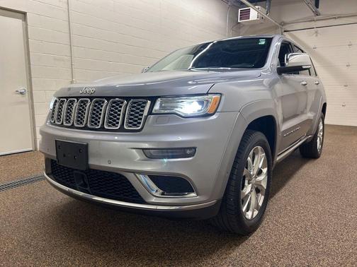 Billet Silver Metallic Clearcoat 2019 Jeep Grand Cherokee Summit