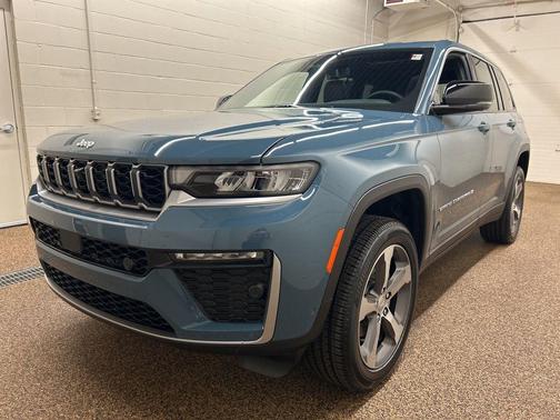 Steel Blue 2026 Jeep Grand Cherokee Limited