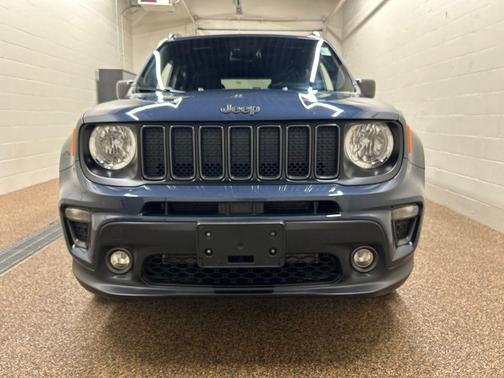 Slate Blue Pearlcoat 2021 Jeep Renegade Latitude