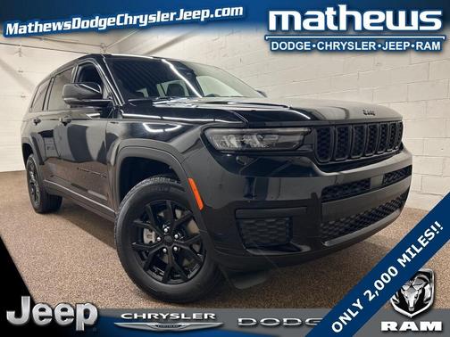 2025 Jeep Grand Cherokee L Laredo