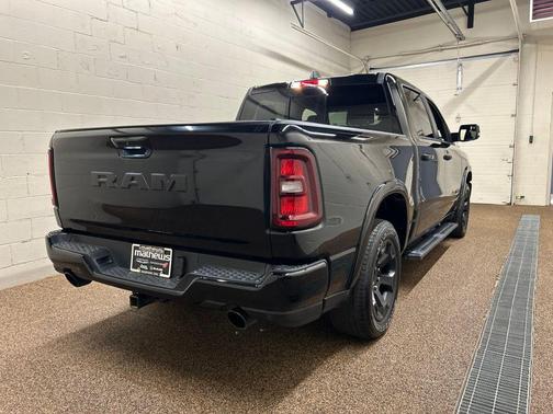 Diamond Black 2025 RAM 1500 Big Horn/Lone Star