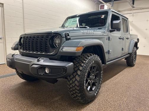 2026 Jeep Gladiator Sport