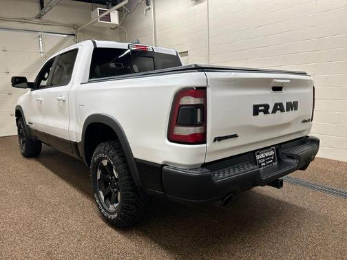 Bright White Clearcoat 2022 RAM 1500 Rebel